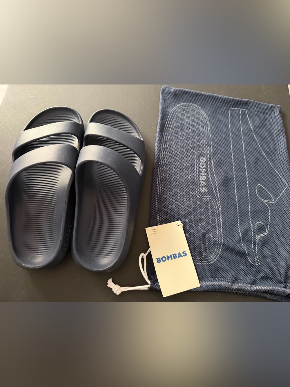 Bombas Friday Slides - Mens Size 8 - Navy